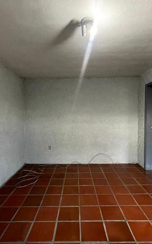 Casa à venda com 120m², 2 quartos e 1 vaga