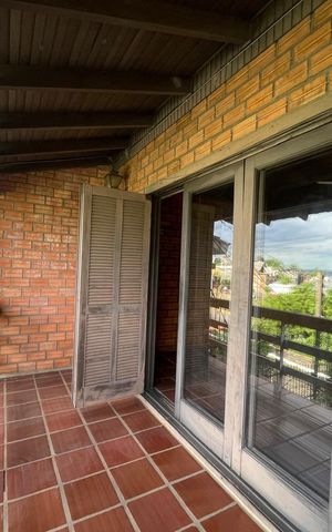 Casa à venda com 120m², 2 quartos e 1 vaga
