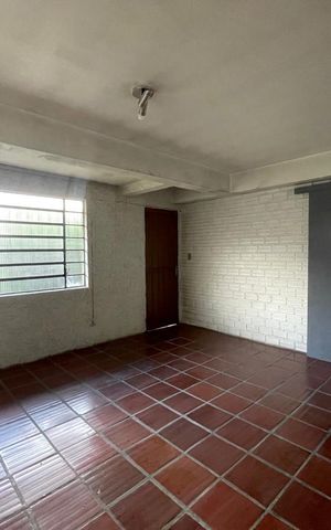 Casa à venda com 120m², 2 quartos e 1 vaga