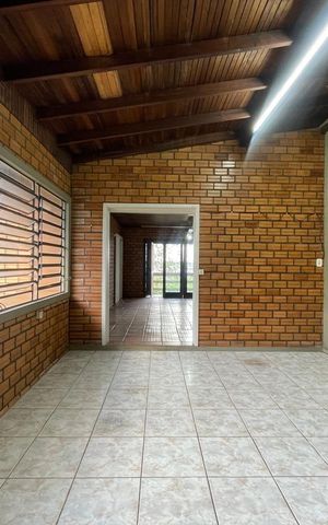 Casa à venda com 120m², 2 quartos e 1 vaga