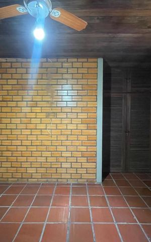 Casa à venda com 120m², 2 quartos e 1 vaga