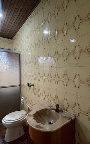 Casa à venda com 120m², 2 quartos e 1 vaga