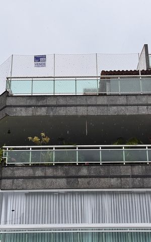 Apartamento à venda com 255m², 3 quartos e 2 vagas