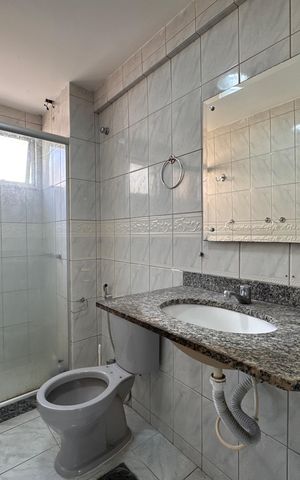 Apartamento à venda com 255m², 3 quartos e 2 vagasSuíte - Banheiro