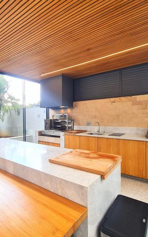 Apartamento à venda com 166m², 4 quartos e 4 vagas Apartamento à venda com 166m², 4 quartos e 4 vagasEspaço Gourmet