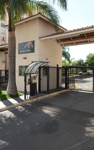 Apartamento para alugar com 47m², 2 quartos e 1 vagaFachada do Condomínio