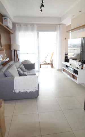 Apartamento para alugar com 77m², 2 quartos e 1 vagaSala