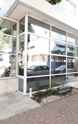 Apartamento para alugar com 77m², 2 quartos e 1 vagaPortaria
