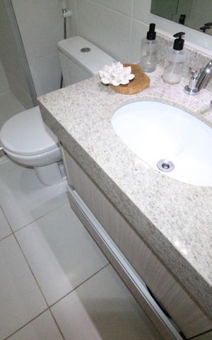 Apartamento para alugar com 77m², 2 quartos e 1 vagaBanheiro