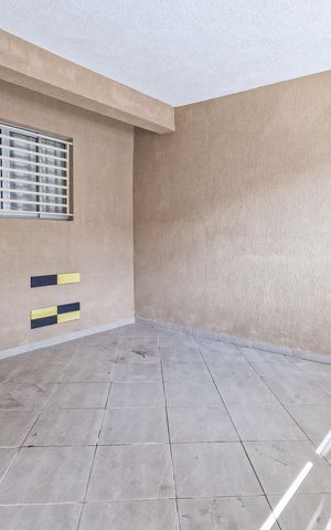 Casa à venda com 127m², 3 quartos e 2 vagas Casa à venda com 127m², 3 quartos e 2 vagasGaragem