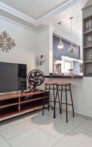 Casa à venda com 127m², 3 quartos e 2 vagas Casa à venda com 127m², 3 quartos e 2 vagasSala