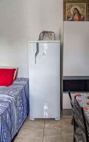 Casa à venda com 127m², 3 quartos e 2 vagas Casa à venda com 127m², 3 quartos e 2 vagasEdícula