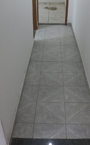 Casa para alugar com 65m², 1 quarto e 1 vagaCorredor