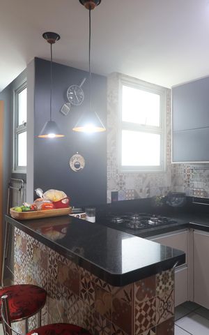 Apartamento à venda com 48m², 2 quartos e 1 vagaCozinha e Área de Serviço