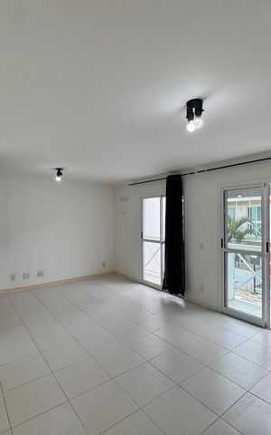 Casa para alugar com 226m², 4 quartos e 2 vagas Casa para alugar com 226m², 4 quartos e 2 vagasSuíte 1