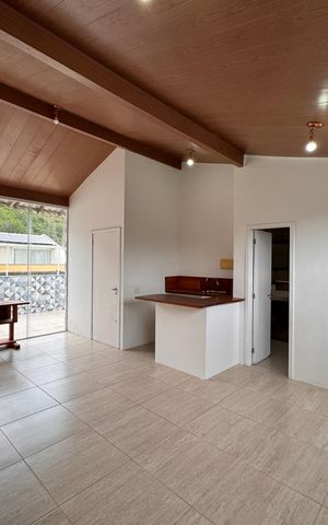 Casa para alugar com 226m², 4 quartos e 2 vagas Casa para alugar com 226m², 4 quartos e 2 vagasSalão