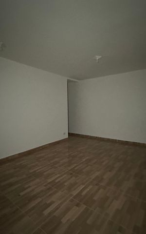 Casa para alugar com 60m², 2 quartos e sem vaga Casa para alugar com 60m², 2 quartos e sem vagaSala/Cozinha
