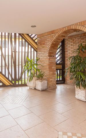 Casa à venda com 400m², 4 quartos e 3 vagasGaragem