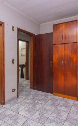Casa à venda com 400m², 4 quartos e 3 vagasCasa 2- Suíte 2