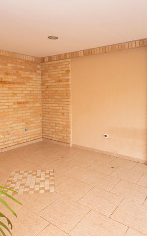 Casa à venda com 400m², 4 quartos e 3 vagasGaragem