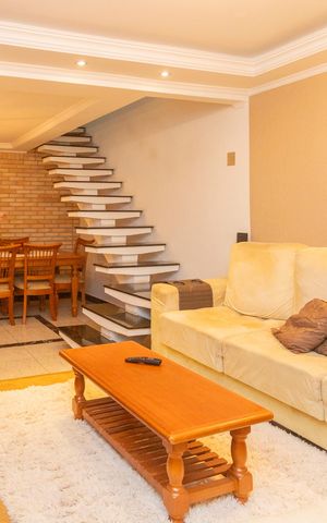Casa à venda com 400m², 4 quartos e 3 vagasSala