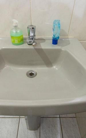 Casa à venda com 400m², 4 quartos e 3 vagasCasa 2- Banheiro Suíte 2
