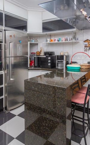 Casa à venda com 400m², 4 quartos e 3 vagasCozinha