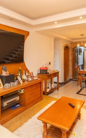 Casa à venda com 400m², 4 quartos e 3 vagasSala