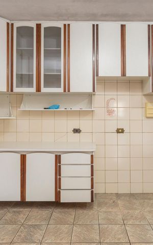 Casa à venda com 400m², 4 quartos e 3 vagasCasa 2 - Cozinha