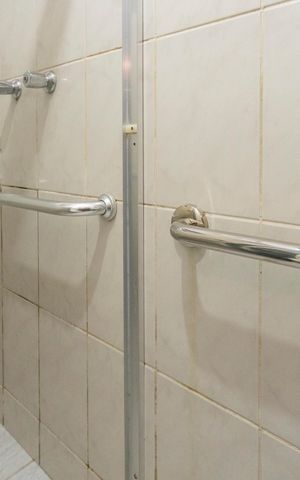 Casa à venda com 400m², 4 quartos e 3 vagasCasa 2- Banheiro Suíte 2