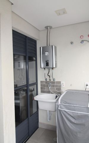 Apartamento para alugar com 50m², 2 quartos e 1 vagaSala / Cozinha - Varanda