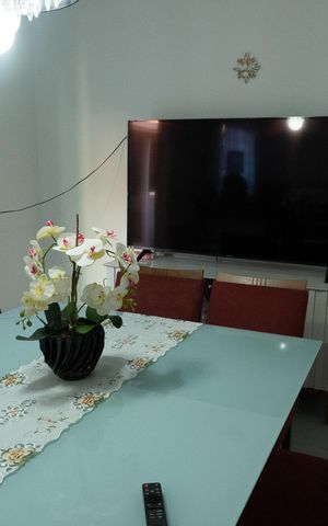 Casa para alugar com 250m², 3 quartos e 4 vagas Casa para alugar com 250m², 3 quartos e 4 vagascozinha