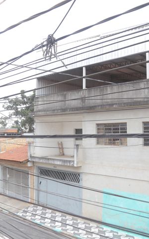 Casa à venda com 125m², 4 quartos e 2 vagas Casa à venda com 125m², 4 quartos e 2 vagasVista da sacada do quarto 3