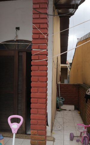 Casa à venda com 125m², 4 quartos e 2 vagas Casa à venda com 125m², 4 quartos e 2 vagasSacada do quarto 3