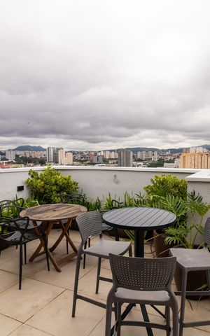 Apartamento para alugar com 28m², 1 quarto e sem vaga Apartamento para alugar com 28m², 1 quarto e sem vagaÁrea comum - Festas
