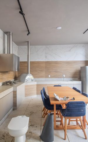 Apartamento à venda com 277m², 4 quartos e 3 vagas Apartamento à venda com 277m², 4 quartos e 3 vagasEspaço VIP