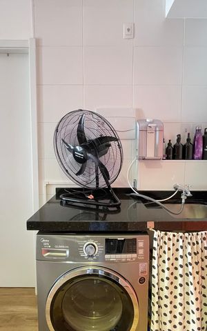 Apartamento à venda com 37m², 1 quarto e sem vaga Apartamento à venda com 37m², 1 quarto e sem vagaÁrea de serviço