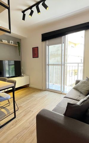 Apartamento à venda com 37m², 1 quarto e sem vaga Apartamento à venda com 37m², 1 quarto e sem vagaSala