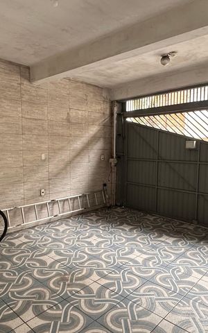 Casa para alugar com 40m², 1 quarto e 1 vaga