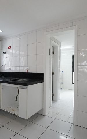 Apartamento à venda com 110m², 3 quartos e 2 vagasCozinha