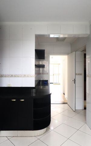 Apartamento para alugar com 156m², 4 quartos e 3 vagasCozinha