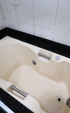 Apartamento para alugar com 156m², 4 quartos e 3 vagasBanheiro Social