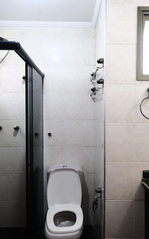 Apartamento para alugar com 156m², 4 quartos e 3 vagasBanheiro da Suíte