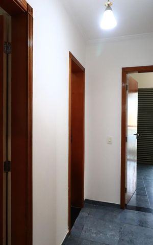 Apartamento para alugar com 156m², 4 quartos e 3 vagasCorredor