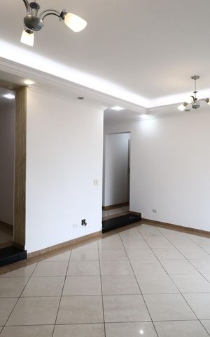 Apartamento para alugar com 156m², 4 quartos e 3 vagasSala