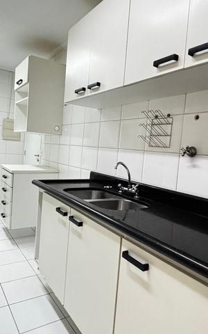 Apartamento à venda com 122m², 3 quartos e 2 vagas Apartamento à venda com 122m², 3 quartos e 2 vagasCozinha