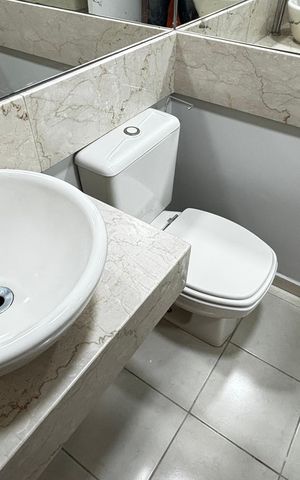 Apartamento à venda com 122m², 3 quartos e 2 vagas Apartamento à venda com 122m², 3 quartos e 2 vagasLavabo