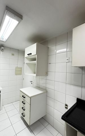 Apartamento à venda com 122m², 3 quartos e 2 vagas Apartamento à venda com 122m², 3 quartos e 2 vagasCozinha