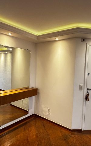 Apartamento à venda com 122m², 3 quartos e 2 vagas Apartamento à venda com 122m², 3 quartos e 2 vagasSala