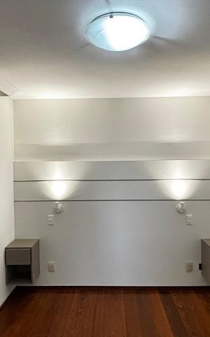 Apartamento à venda com 122m², 3 quartos e 2 vagas Apartamento à venda com 122m², 3 quartos e 2 vagasSuíte